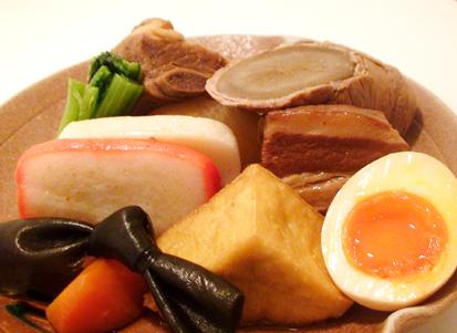 沖縄の煮付け盛り合わせ